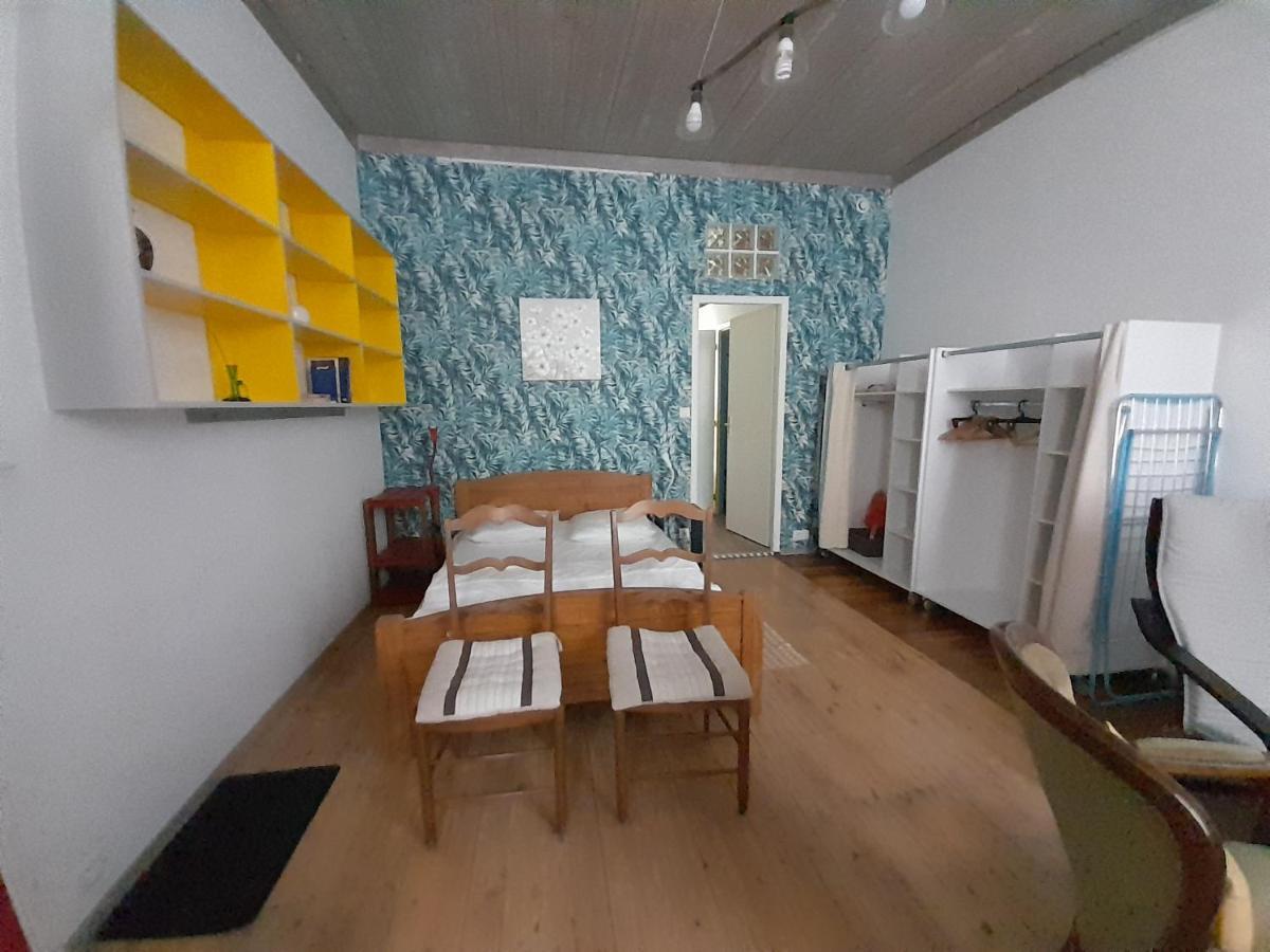 Residence Les Volets Bleus: Studio De 30 M² Classe 2 * Rochefort  Exterior foto